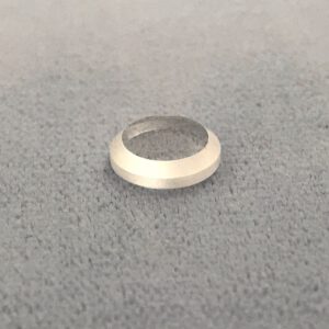 Window Sapphire Ø 10.00 x 2.00 (chamfer 45°)
